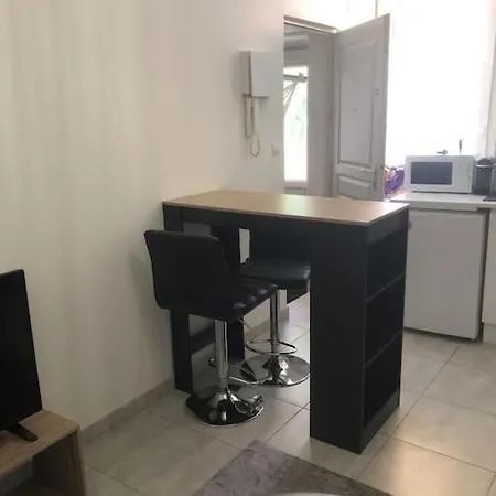 Apartamento Studio Avec Terrasse *